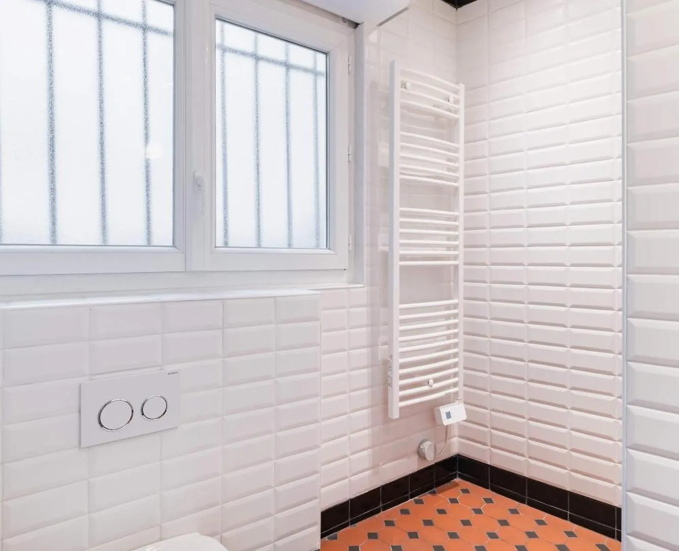 Studio Parisien Coeur Montmartre - Paris 18 - 2P فرنسا